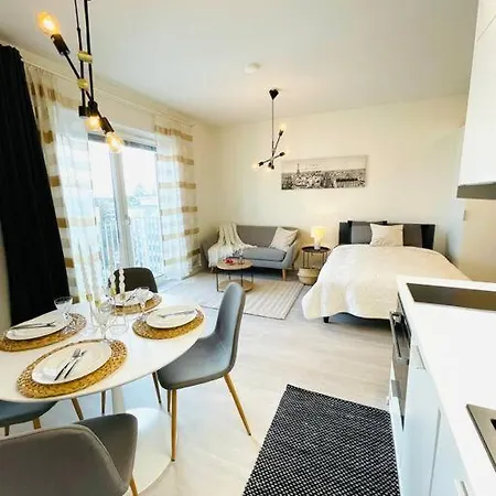 Apartment Lovely With Easy Access To Helsinki And Airport Vantaa