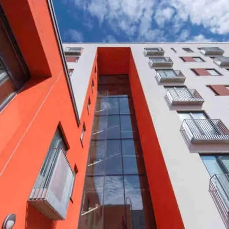 Apartment Lovely With Easy Access To Helsinki And Airport *